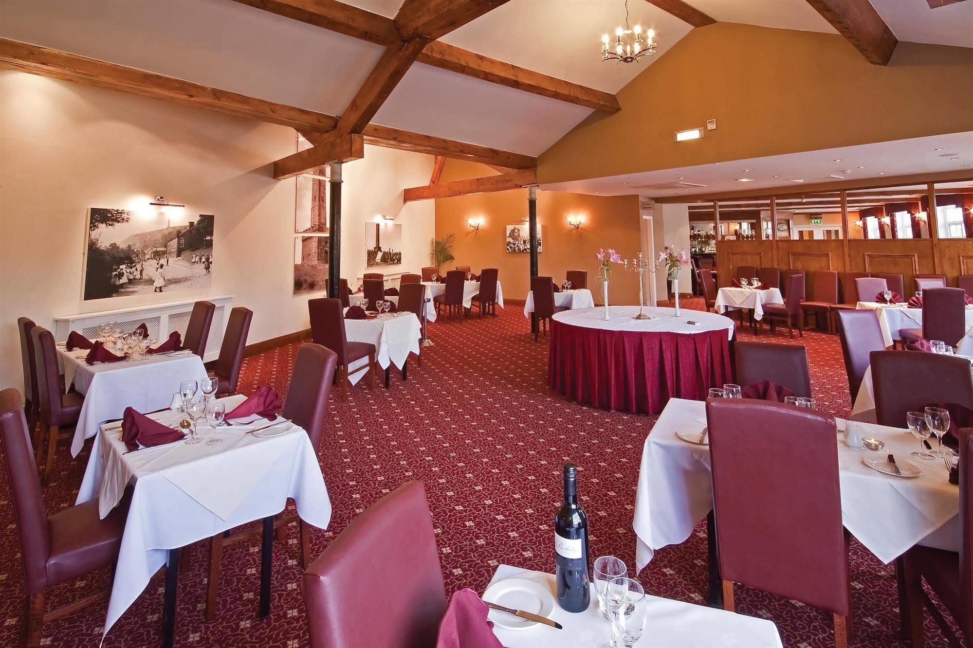 Bury Ramsbottom Old Mill Hotel And Leisure Club ร้านอาหาร รูปภาพ